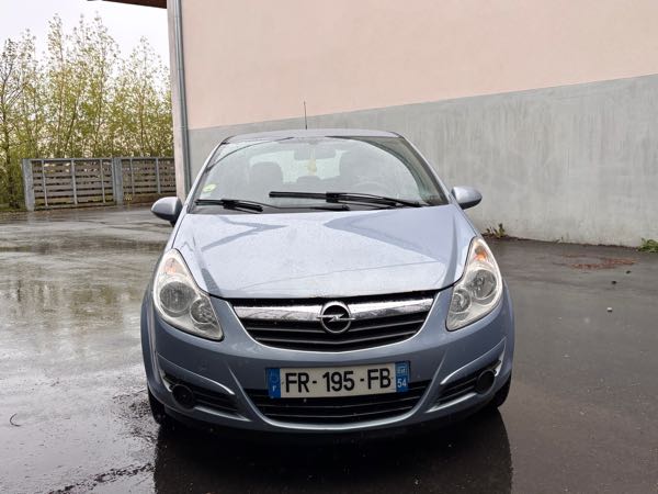 Opel Corsa IV 1.2 TWINPORT ENJOY 5P