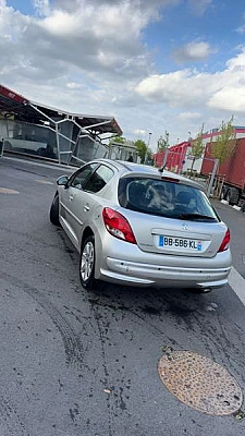 Peugeot 207 1.6 HDI 16V 110 FAP GRIFFE 5P
