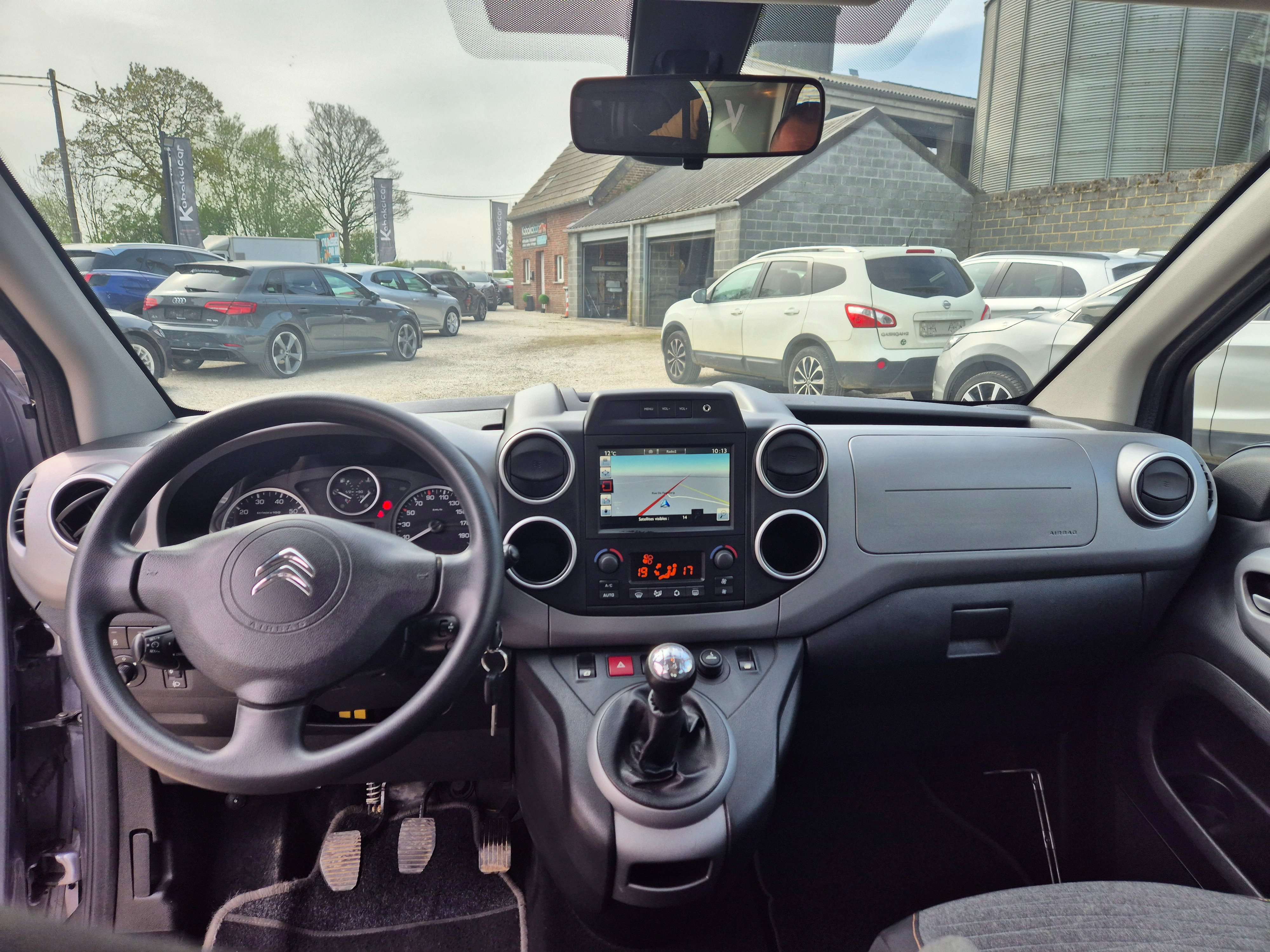 Citroen Berlingo 1.6 BlueHDi //CARPLAY//GPS//CRUISE/USB/GARANTIE