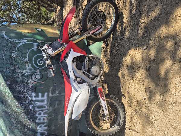 HONDA CRF