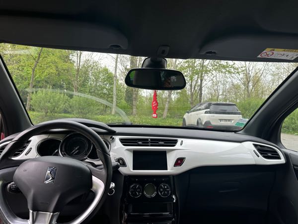 Ds 3 DS 3 1.6 BlueHDi 100cv SS BVM5 So Chic, 5 cv / 3 ptes/ 5pl
