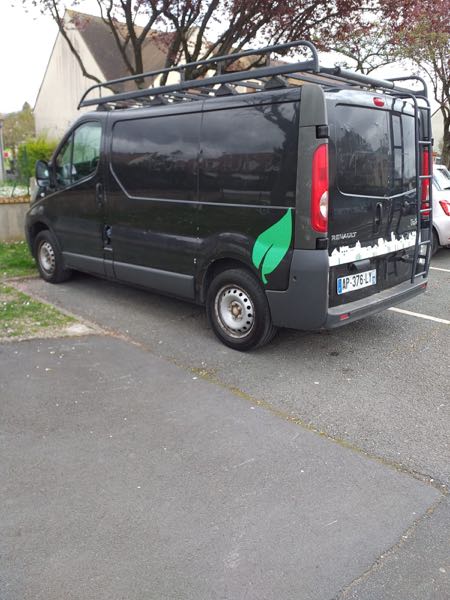 Renault Trafic FOURGON CONFORT L1H2 1200 2.0 DCI 90