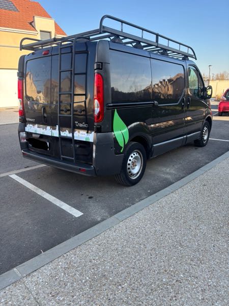 Renault Trafic FOURGON CONFORT L1H2 1200 2.0 DCI 90