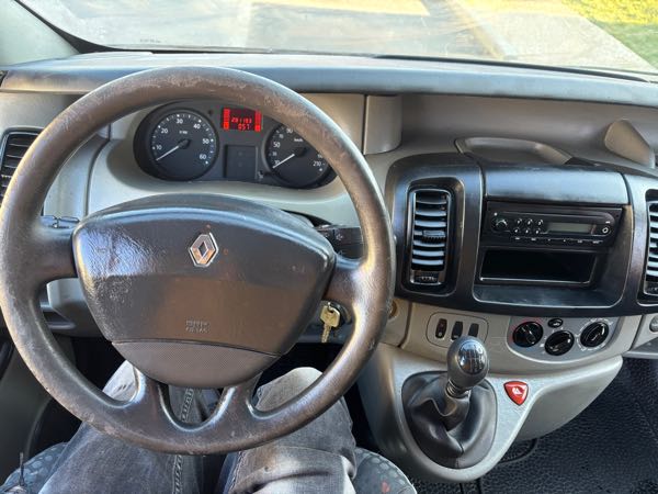 Renault Trafic FOURGON CONFORT L1H2 1200 2.0 DCI 90