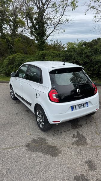 Renault Twingo II (2) 1.2 LEV 16V 75 LIMITED ECO2
