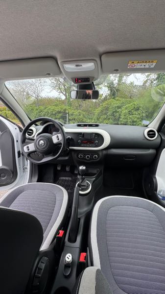 Renault Twingo II (2) 1.2 LEV 16V 75 LIMITED ECO2