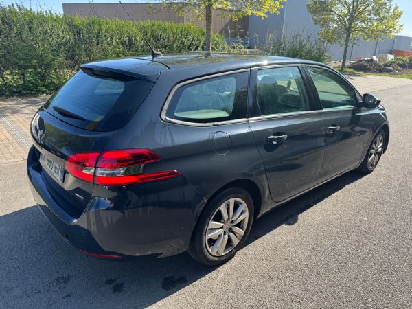 Peugeot 308 II (2) SW 1.6 BLUEHDI 120 S&amp;S ACCESS BUSINESS