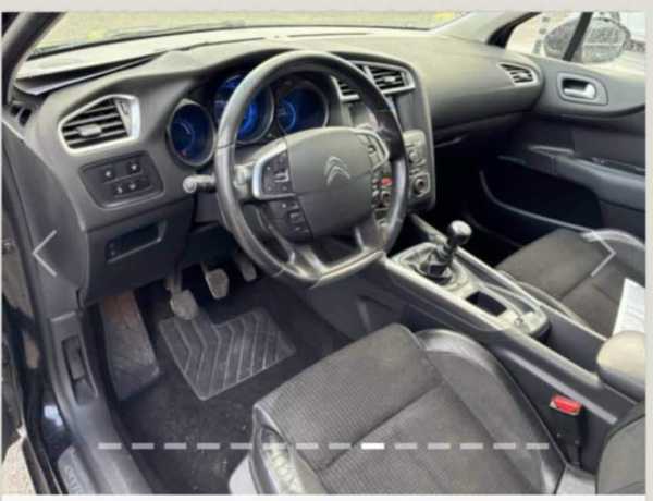 Citroen C4 C4 1.6 e-hdi 112 fap exclusive