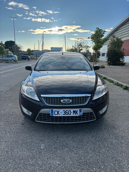 Ford Mondeo III (2) 1.8 TDCI 125 GHIA BVM6 4P