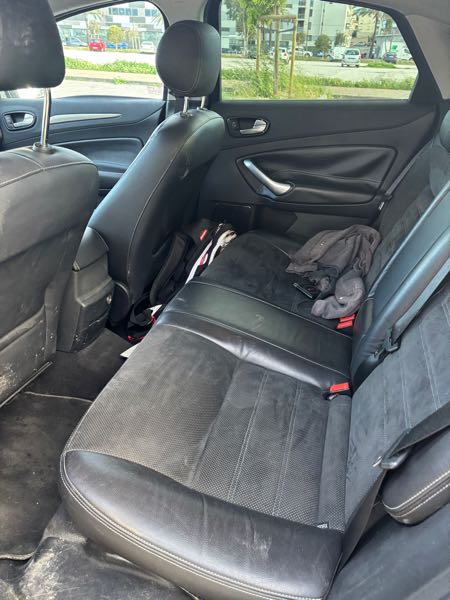 Ford Mondeo III (2) 1.8 TDCI 125 GHIA BVM6 4P