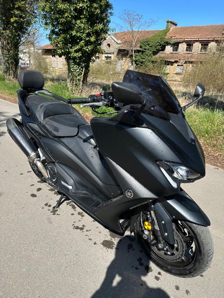 YAMAHA T-MAX