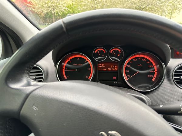 Peugeot 308 (2) SW 1.6 HDI 92 CONFORT PACK BVM5
