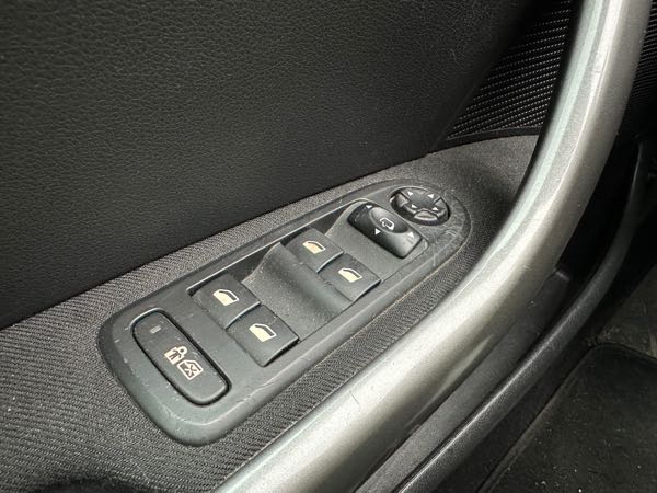 Peugeot 308 (2) SW 1.6 HDI 92 CONFORT PACK BVM5
