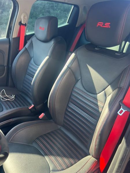 Renault Clio IV (2) 1.6 TURBO 220 RS 18 EDC