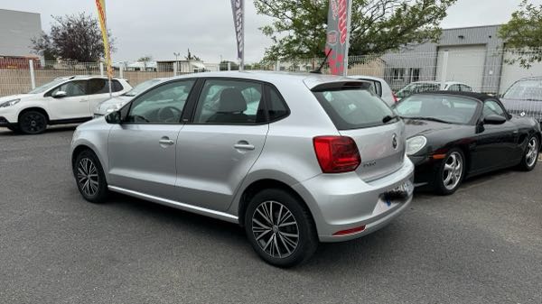 Volkswagen Polo V (2) 1.0 75 MATCH 5P