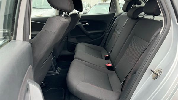 Volkswagen Polo V (2) 1.0 75 MATCH 5P