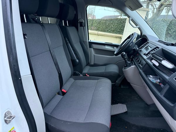 Volkswagen Transporter VI (2) CHASSIS CABINE L1 2.0 TDI 102 FAP BUSINESS LINE