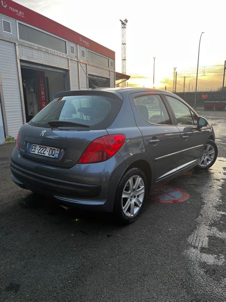 Peugeot 207 1.6 THP 16V 150 SPORT PACK 5P