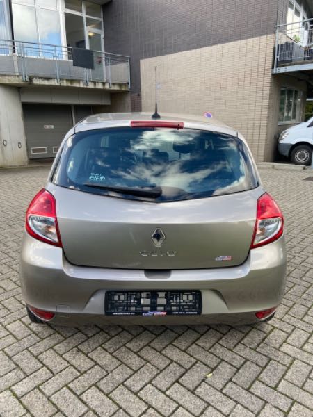 Renault Clio AUTOMAAT/GARANTIE/Renault Clio Initiale Tomtom/2011/106950