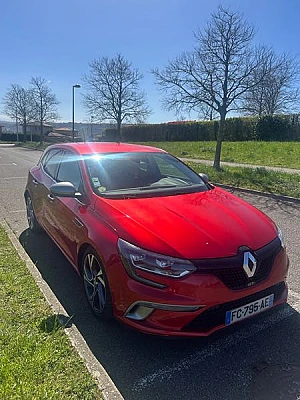 Renault Megane IV 1.6 DCI 165 ENERGY GT EDC