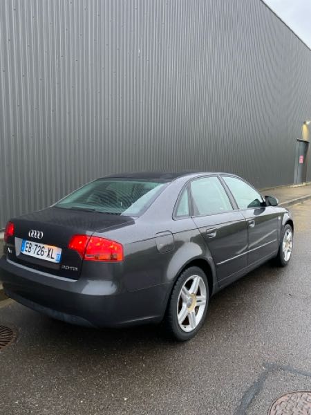 Audi A4 III 2.0 TDI 140 DPF ADVANCE EDITION