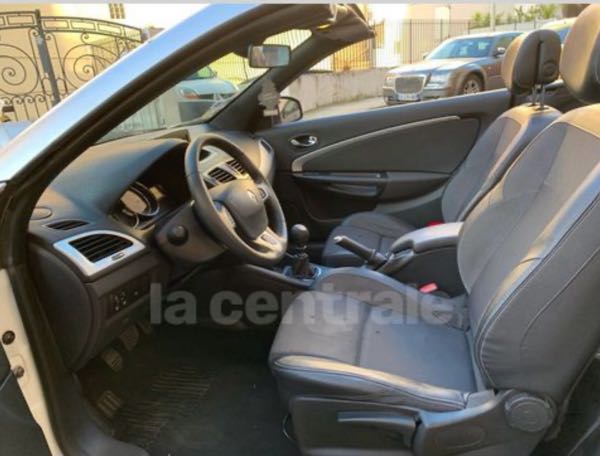 Renault Megane III (2) COUPE CABRIOLET 1.5 DCI 110 FAP ENERGY