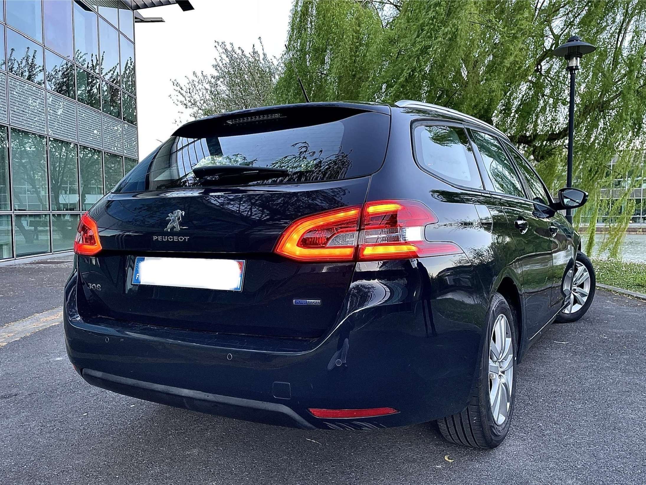 Peugeot 308 II SW 1.2 PURETECH S&amp;S 110 STYLE