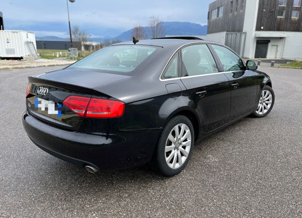 Audi A4 Audi A4 2.7 V6 TDI 190 DPF AMBITION LUXE MULTITRONIC