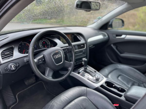 Audi A4 Audi A4 2.7 V6 TDI 190 DPF AMBITION LUXE MULTITRONIC