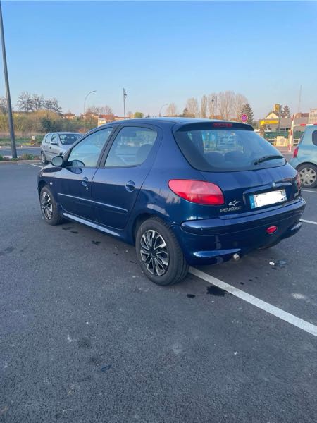 Peugeot 206 1.6 XT 5P 6CV