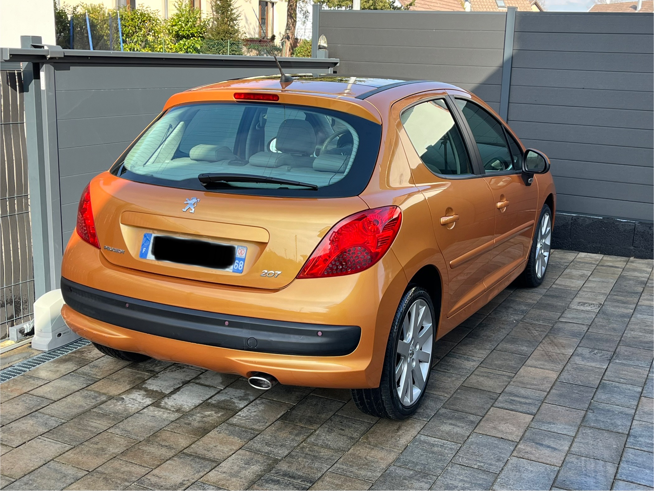 Peugeot 207 1.6 HDI 16V 110 FAP EXECUTIVE PACK 5P