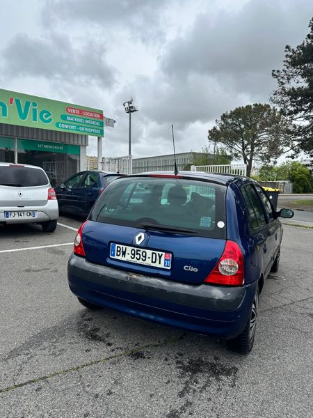 Renault Clio III 1.2 60 DYNAMIQUE 5P