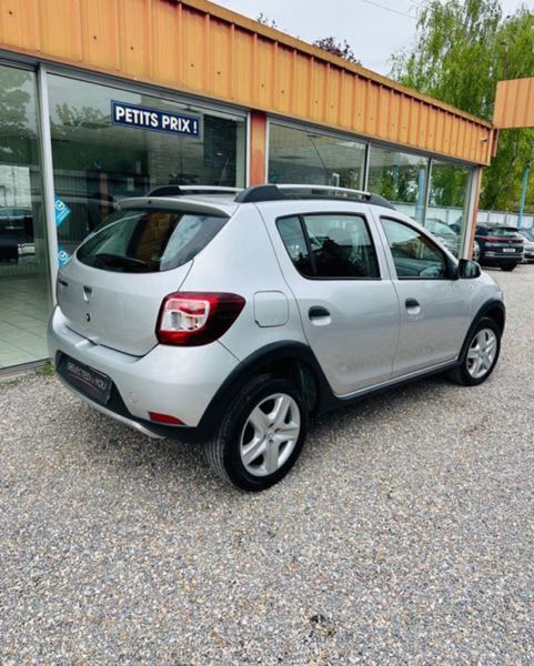 Dacia Sandero II (2) 0.9 TCE 90 CONFORT