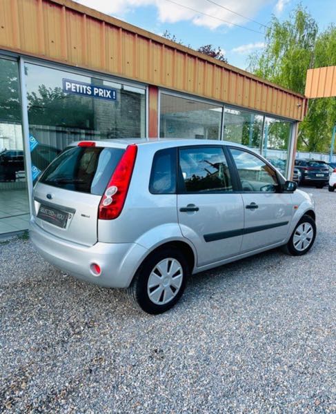 Ford Fiesta V 1400 TDCI 68 TREND 3P