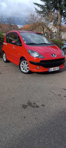 Peugeot 1007 PEUGEOT 1007 Génération I Phase 1 1.4 Sporty 2- Tronic