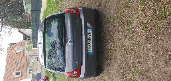 Renault Clio IV (2) 1.2 16V 75 TREND