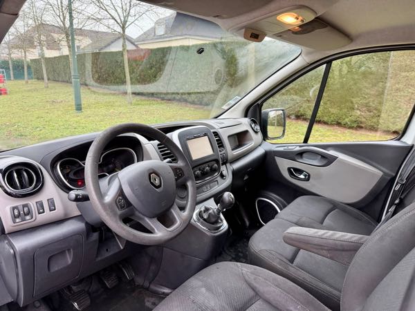 Renault Trafic III (2) FG GRAND CONFORT L1H1 1200 DCI 120