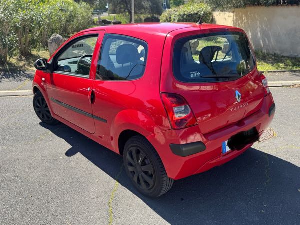 Renault Twingo II (2) 1.2 LEV 16V 75 INTENS ECO2