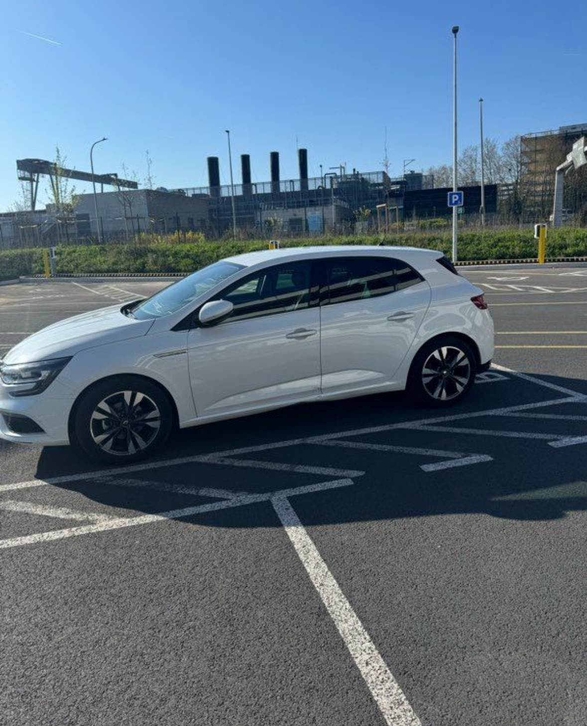 Renault Megane IV (2)1.3 TCE 140 FAP INTENS EDC 21N