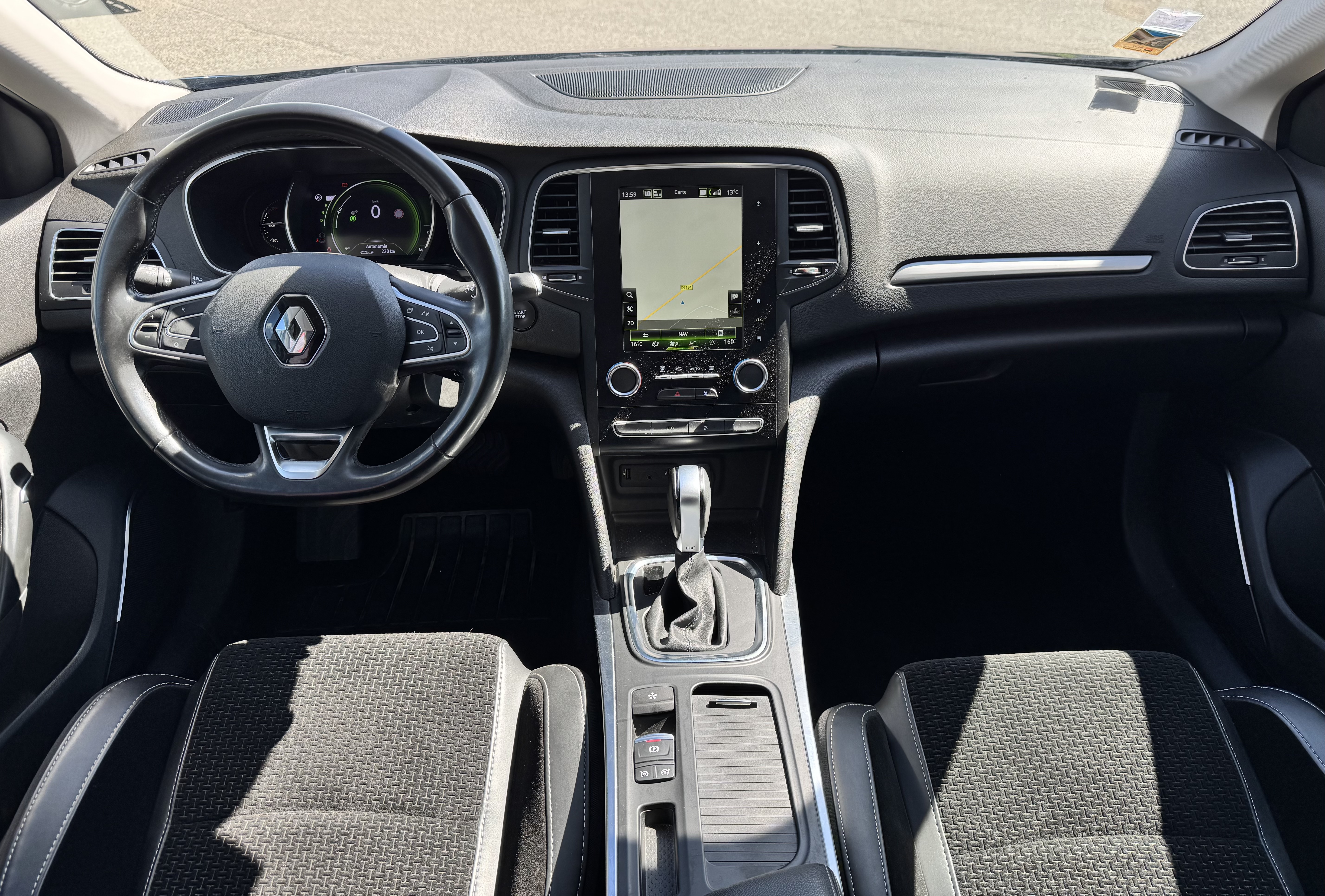 Renault Megane IV 1.3 TCE 140 ENERGY INTENS EDC