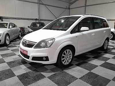 Opel Zafira II (2) 1.9 CDTI 120 FAP COSMO PACK BVA6