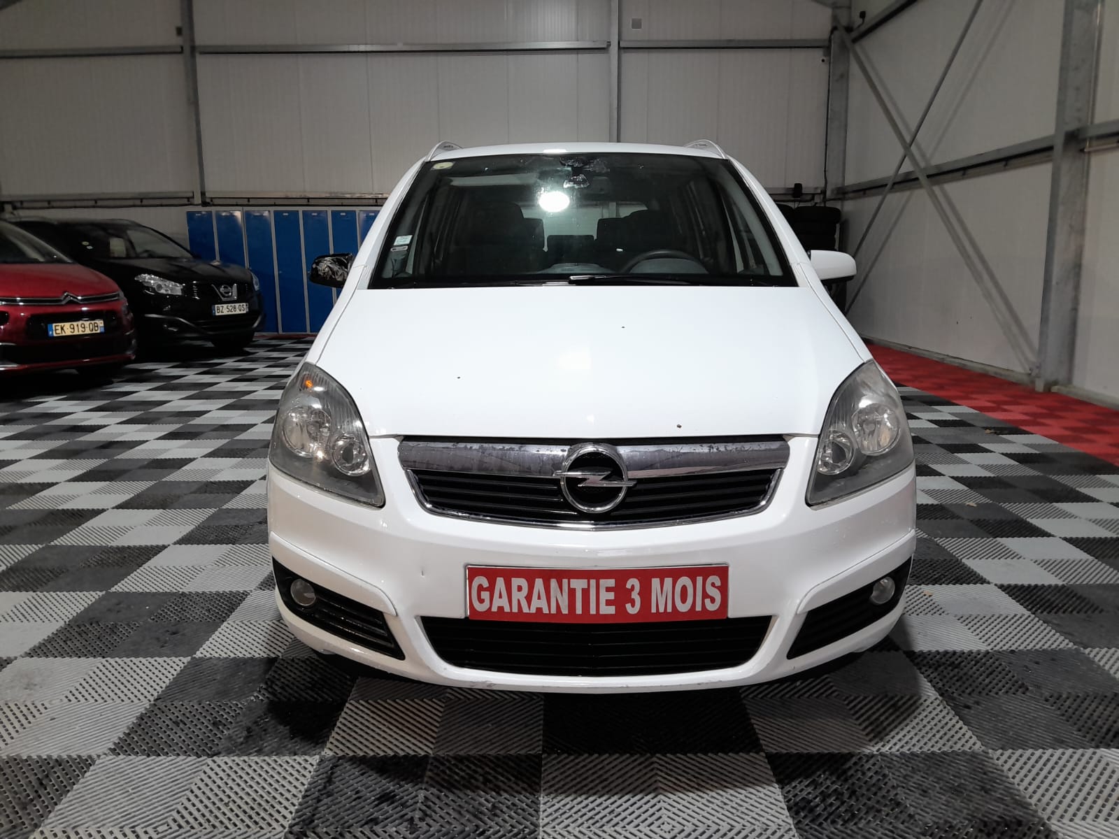 Opel Zafira II (2) 1.9 CDTI 120 FAP COSMO PACK BVA6
