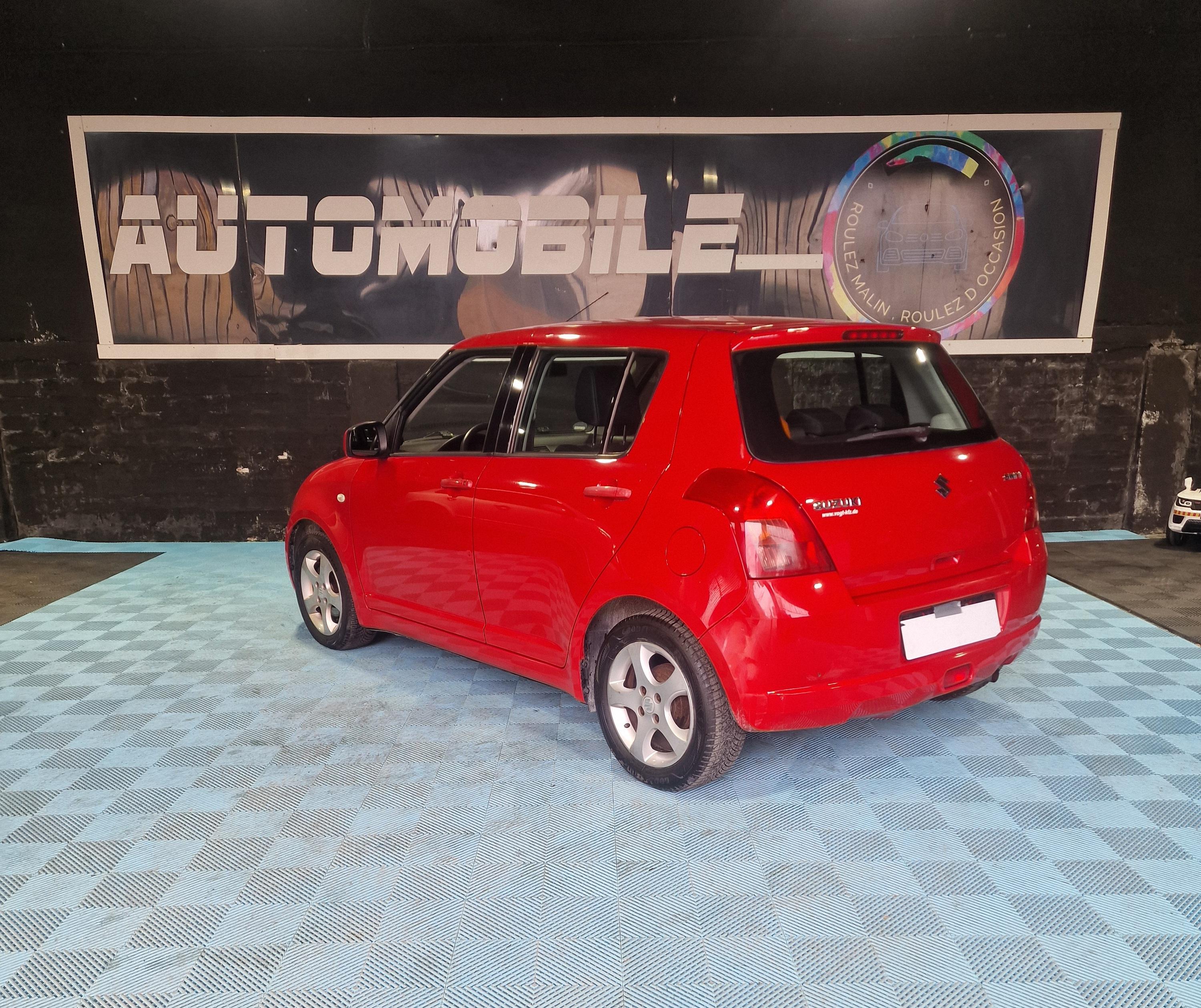 Suzuki Swift CONFORT - 66 132Kms - Premier main - Parfait Etat