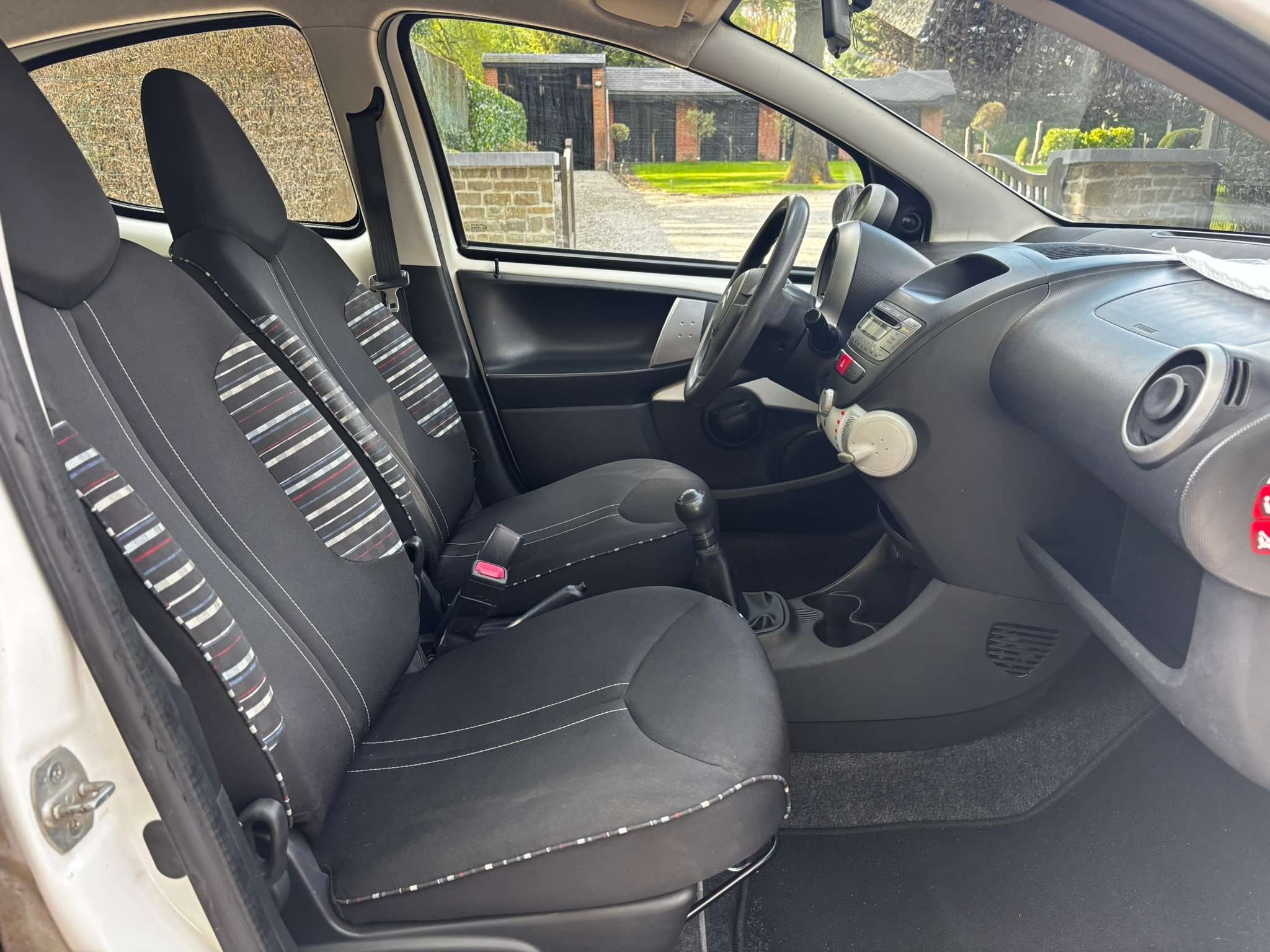 Citroen C1 1.0i 68cv/RADIO/CD/V.E/V.C/GARANTIE 1AN