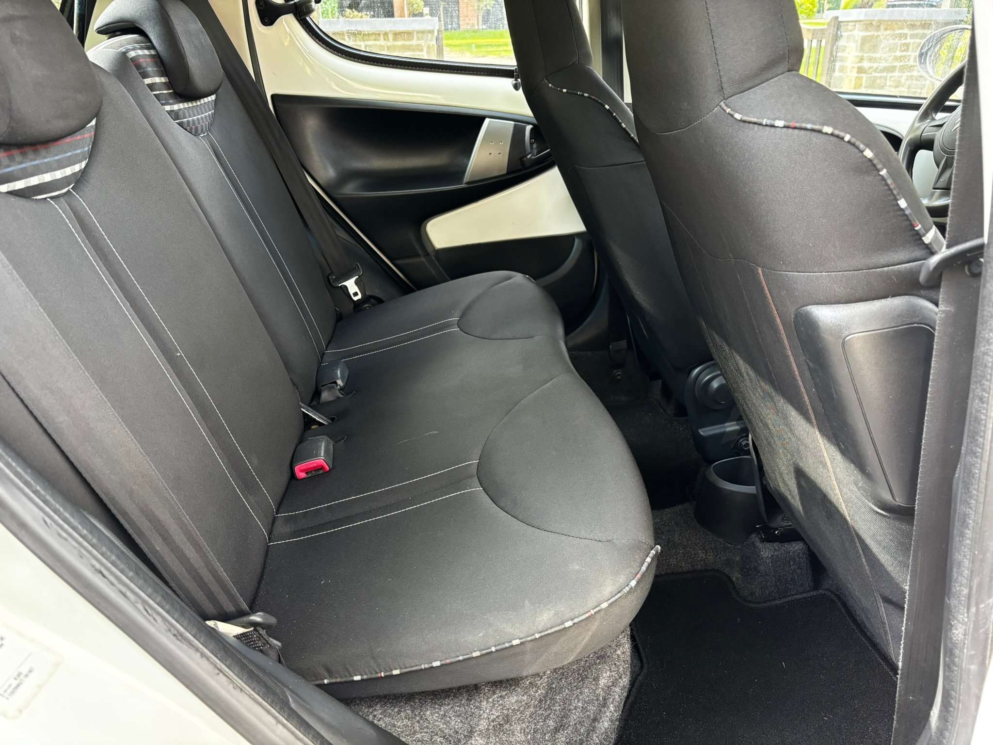 Citroen C1 1.0i 68cv/RADIO/CD/V.E/V.C/GARANTIE 1AN