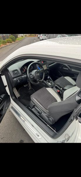 Volkswagen Scirocco II R 2.0 TSI 265 DSG6