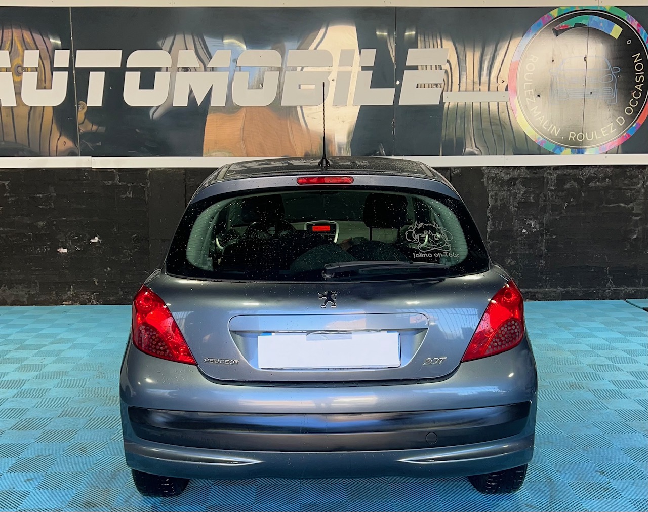 Peugeot 207 1.4 75 STYLE 3P