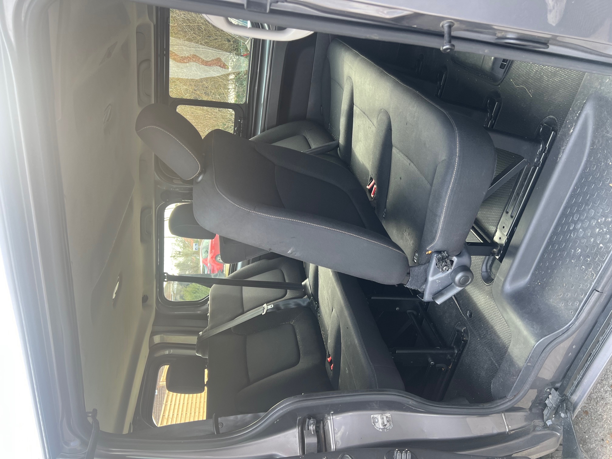 Renault Trafic III (3) 2.0 FOURGON L2H1 3000 KG BLUE DCI 130 CONFORT