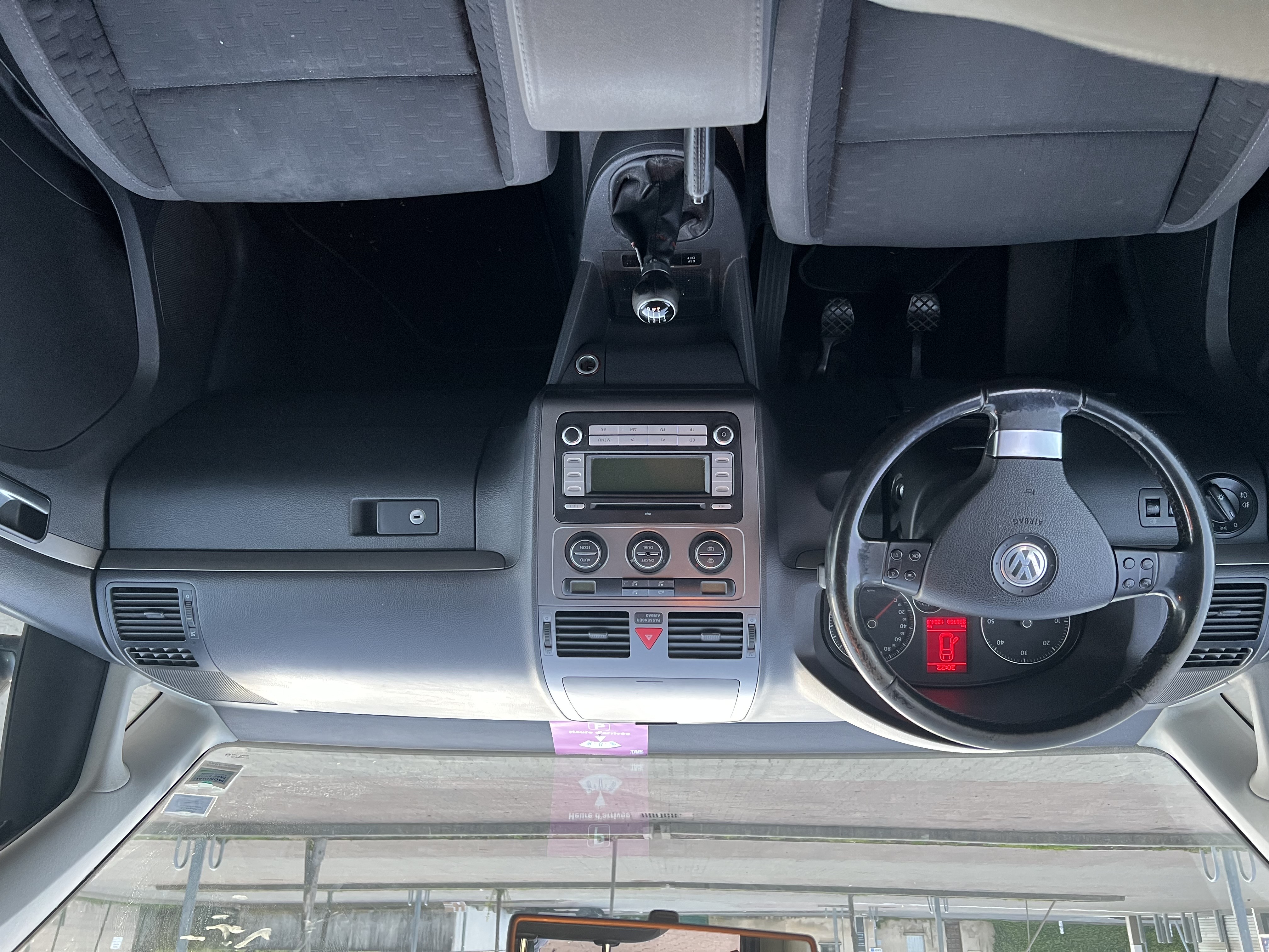 Volkswagen Touran (2) 2.0 TDI 140 CONFORTLINE