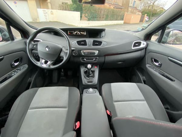 Renault Scenic III (2) 1.2 TCE 115 ENERGY LIMITED